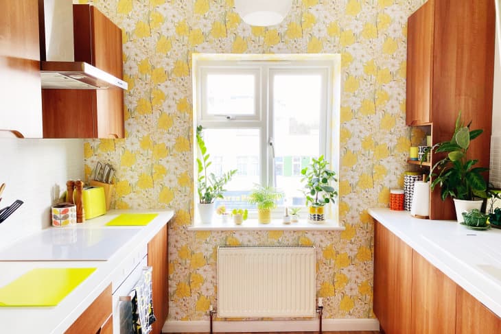 3 Simple Kitchen Lessons to Steal from This Cheery Retro London Flat